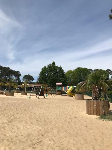 Léon Village Vacances Aux Villages Sous Les Pins מראה חיצוני תמונה
